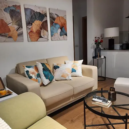 Njanja زلاتيبور